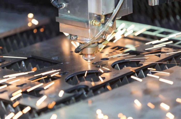 Tại sao nên chọn gia công cơ khí cnc thay vì phương pháp truyền thống?