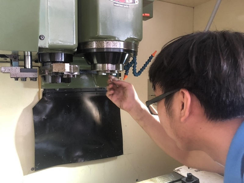 Cách vận hành và bảo dưỡng máy phay ngang đúng kỹ thuật cho hiệu suất cao